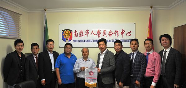 3互赠纪念品_副本.jpg