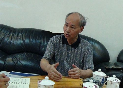 梁志宏接受采访2.jpg