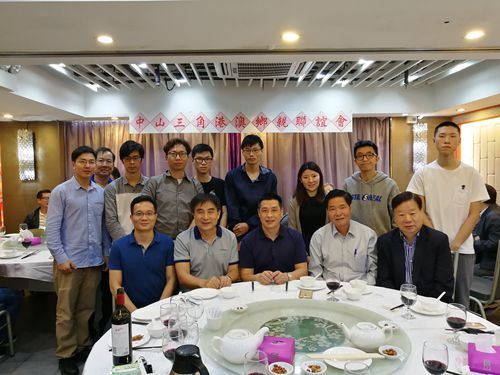 青年委员会合影_副本.jpg