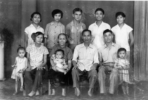 刘社在合家.jpg